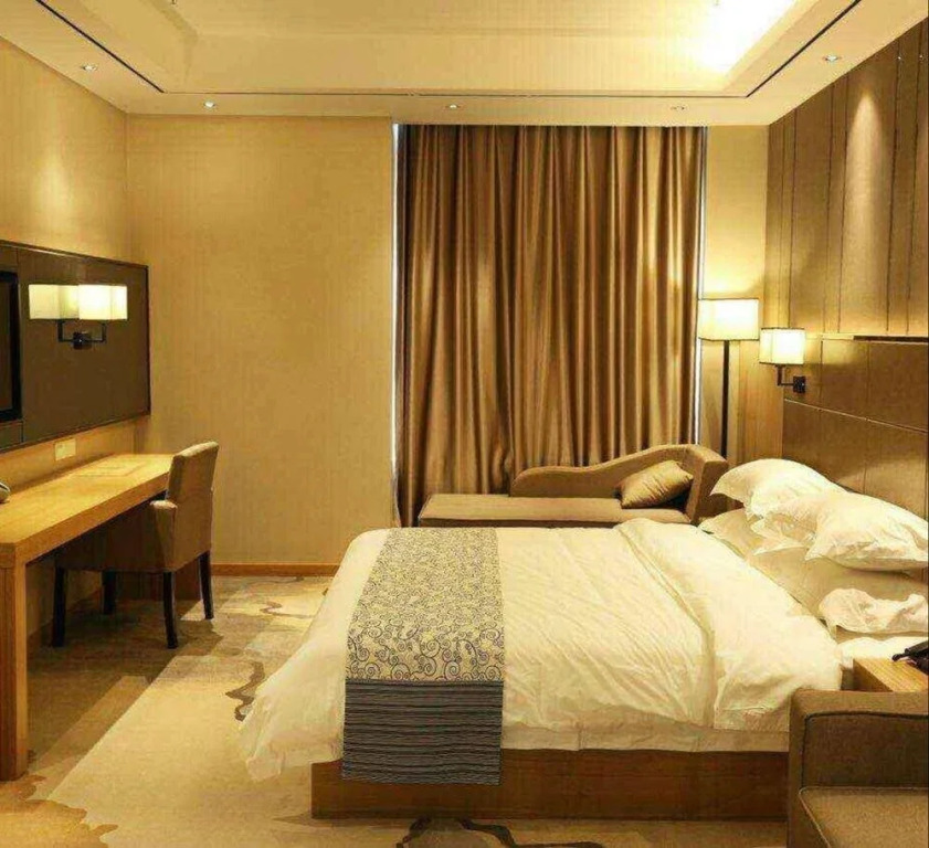 Fourseas Holiday Hotel