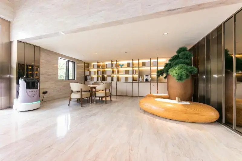 JI Hotel Shanghai Jinqiao International Comme