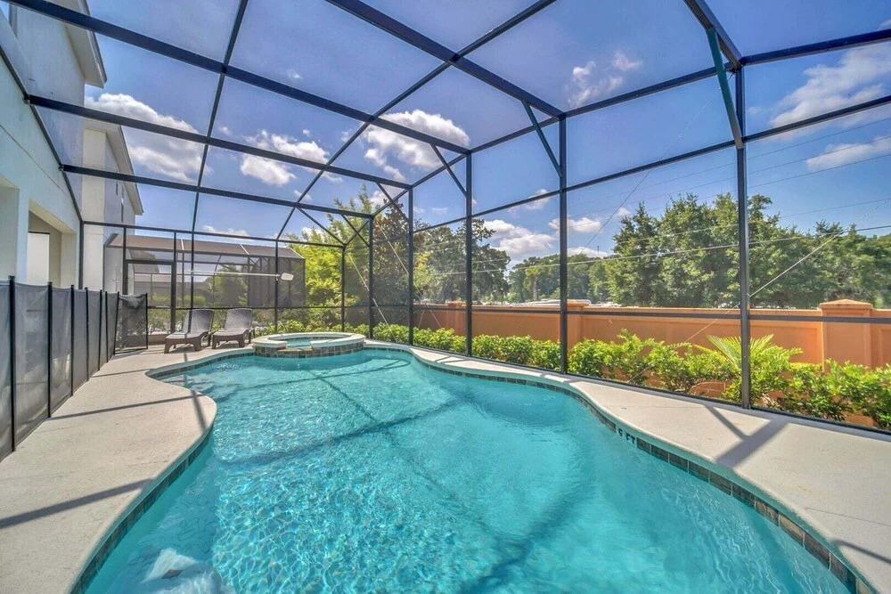 Gorgeous Family Home! Sleeps 28