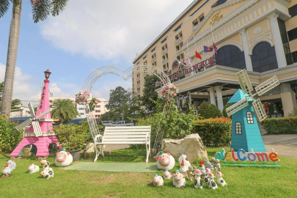 Chaleena Hotel