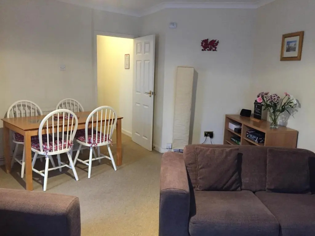 No 6 Boleyn House (Adults Only)