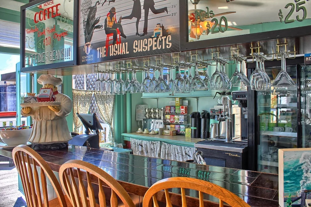 The Old Courthouse Inn