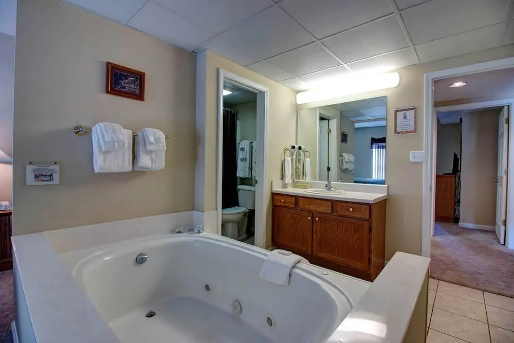 Whispering Pines 423