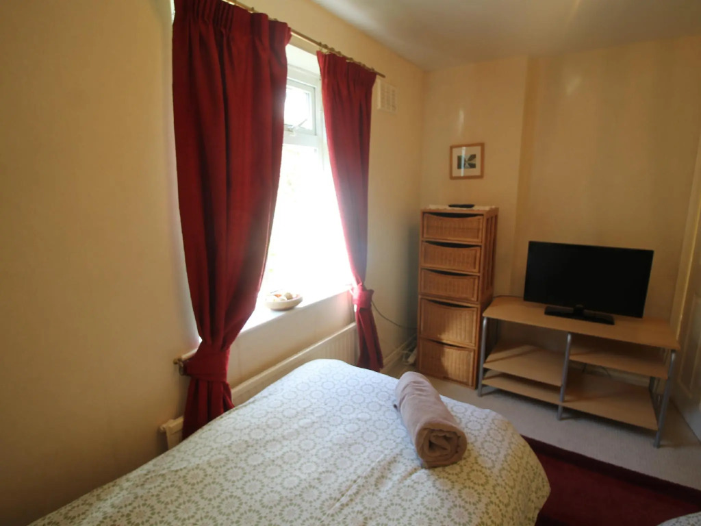 Garth Olwg 2 Bed Apartment by Cardiff Holiday Homes