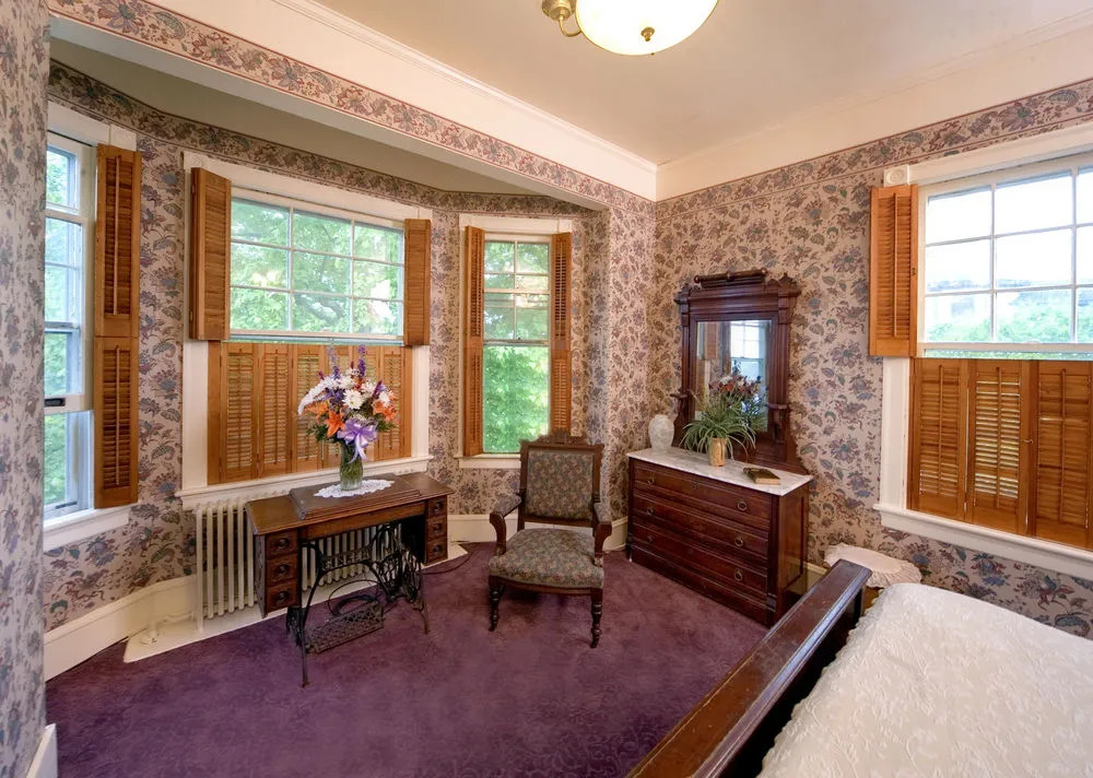 Wilbraham Mansion
