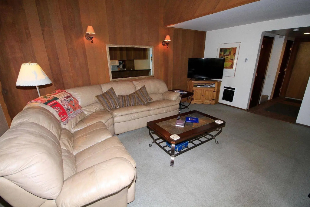 Mammoth Mountain Reservations Condo Collection