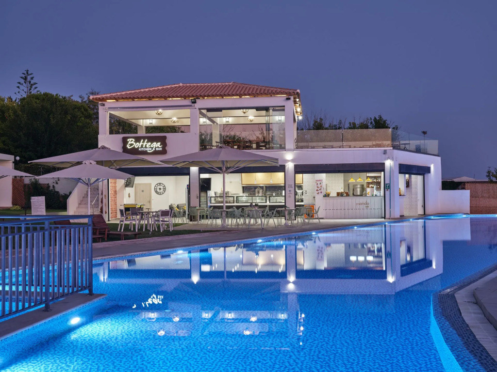 Cavo Orient Beach Hotel & Suites