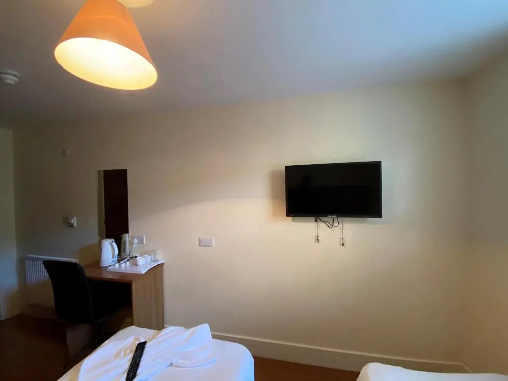 Wendover Arms Hotel