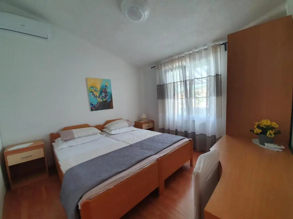 Apartments Ivan