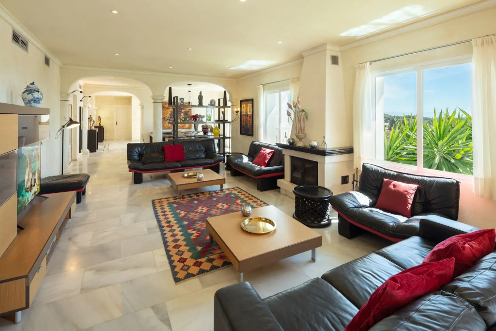Large Family Villa 500m From Beach with Stunning Views