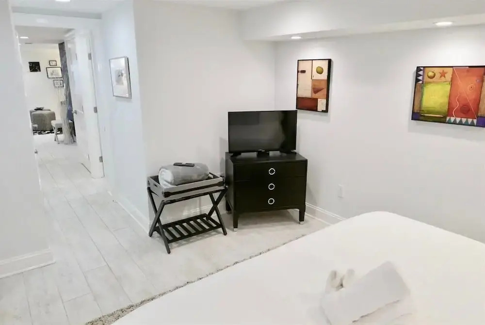 Stylish & Modern Apt Shaw Pking