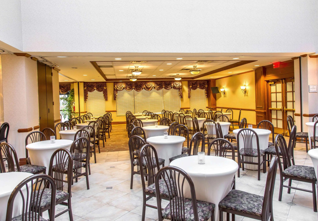 Clarion Hotel & Conference Center Toms River