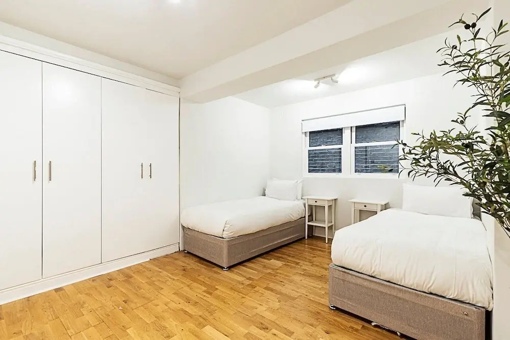 Charming Two-Bedroom Flat in West Hampstead