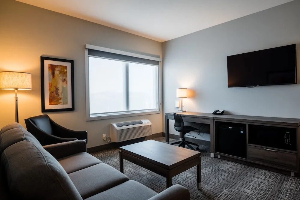 Amsterdam Inn & Suites Florenceville-Bristol