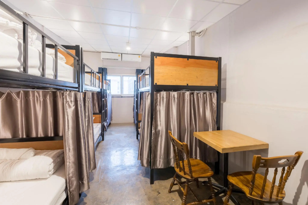 Lemon Hostel