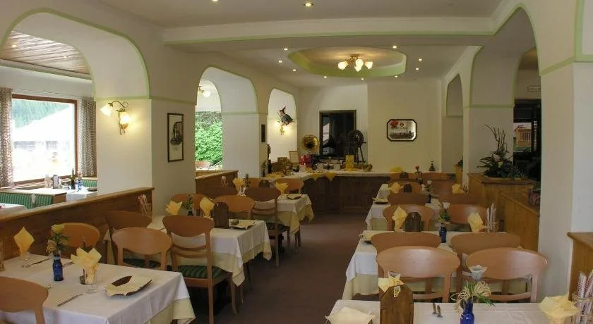 Hotel Montana