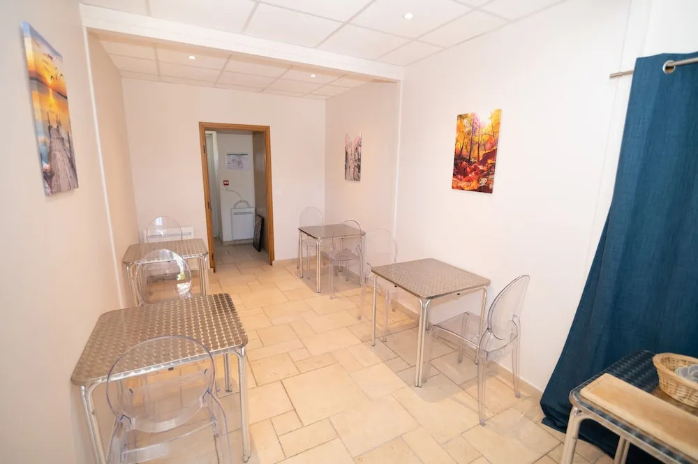 Gîtes du Domaine dAuxonnettes L&J EVENEMENTS