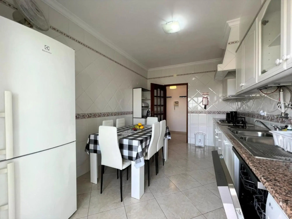 PORTIMAO TYPICAL by HOMING