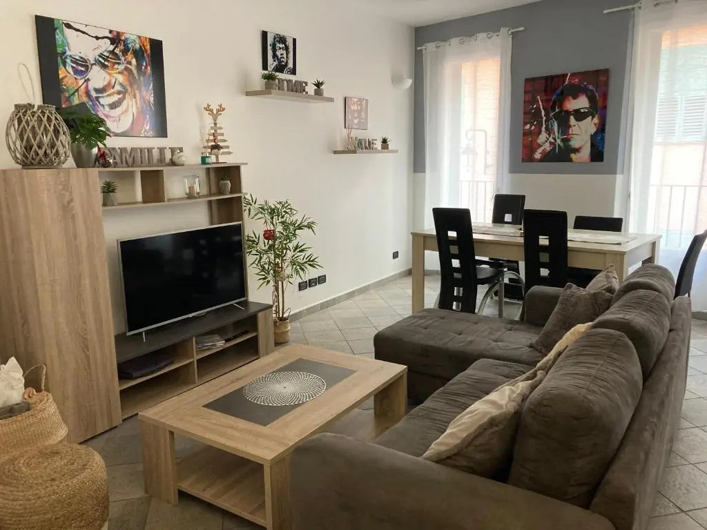 Beau Meuble 3 Pieces 60 M² Cannes Le Suquet