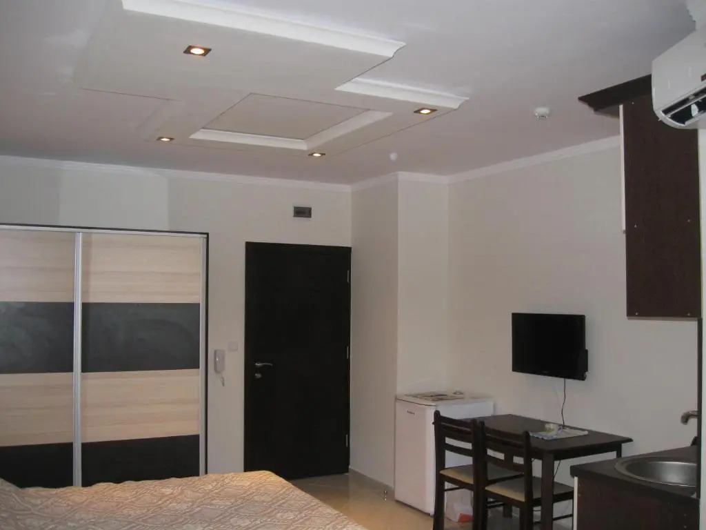 Солнечная студия на Солнечном берегу Sunny studio on Sunny Beach