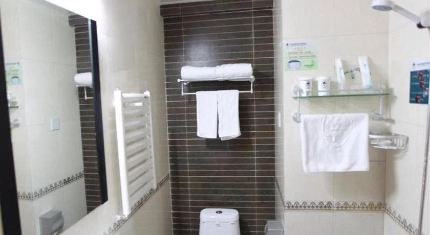 GreenTree Inn Shandong Weihai Shichang Avenue Business Hotel