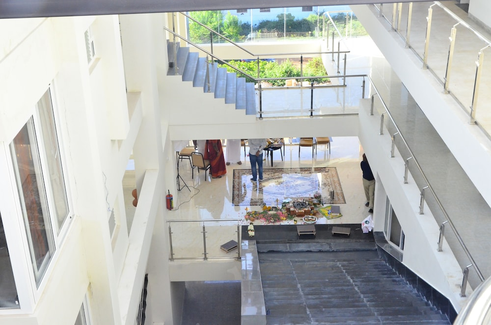 Grand Signature Hotel & spa