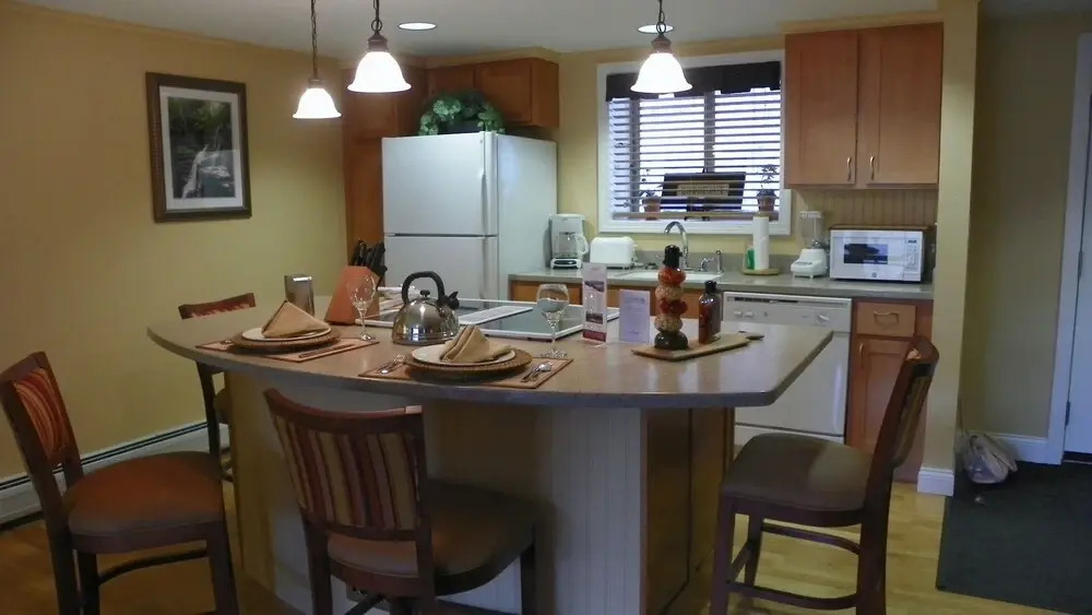 Inns of WV 301, 2bd, Waterville Valley