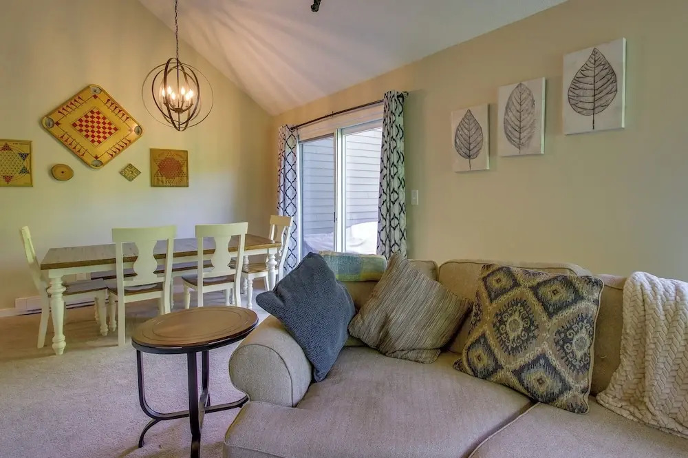Wintergreen Resort Vacation Rental w/ Pool Access!