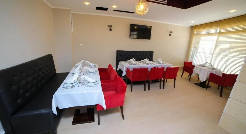 L'Escale Hotel