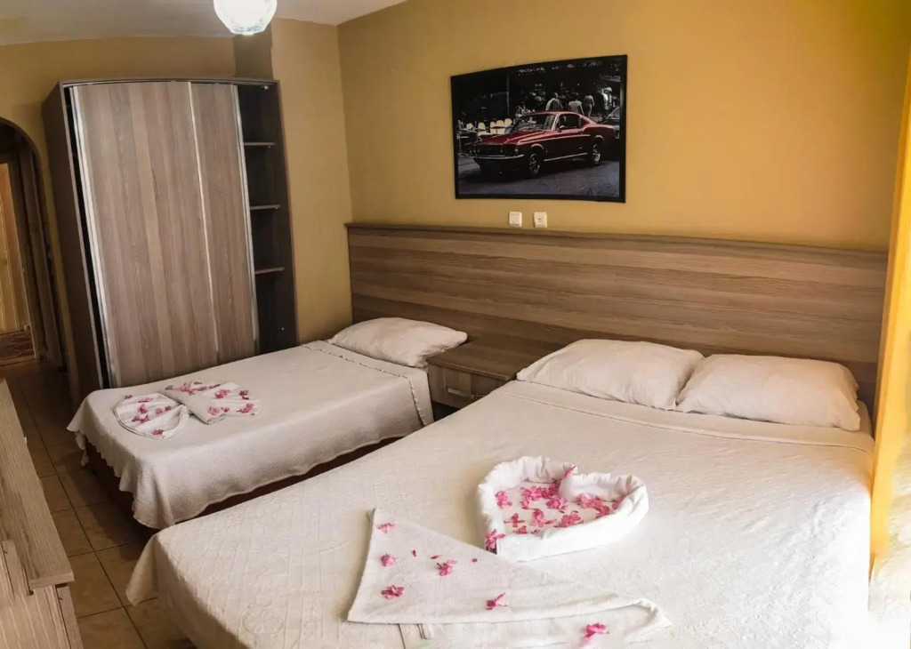 Kartel Hotel