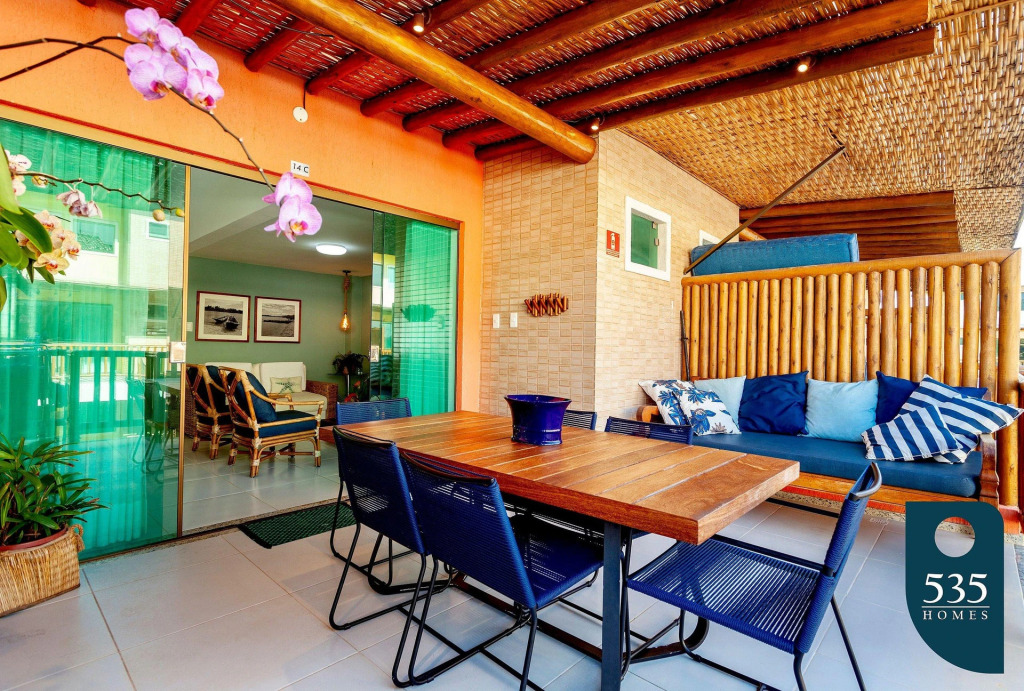 LUXO Village perto da praia de Itacimirim 4 Suítes