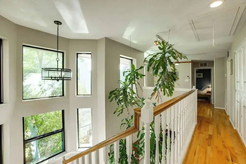 Near Nrg! Cozy + Private Houston Home w/ Garden