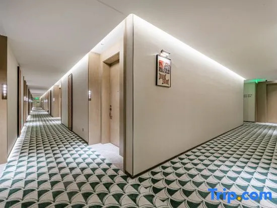 GLaDoRe Shenzhen Hotel