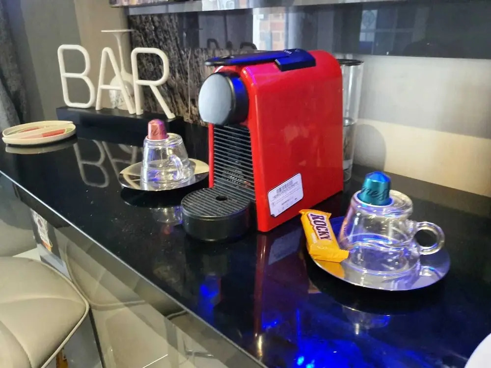 CMK Bar & Spa