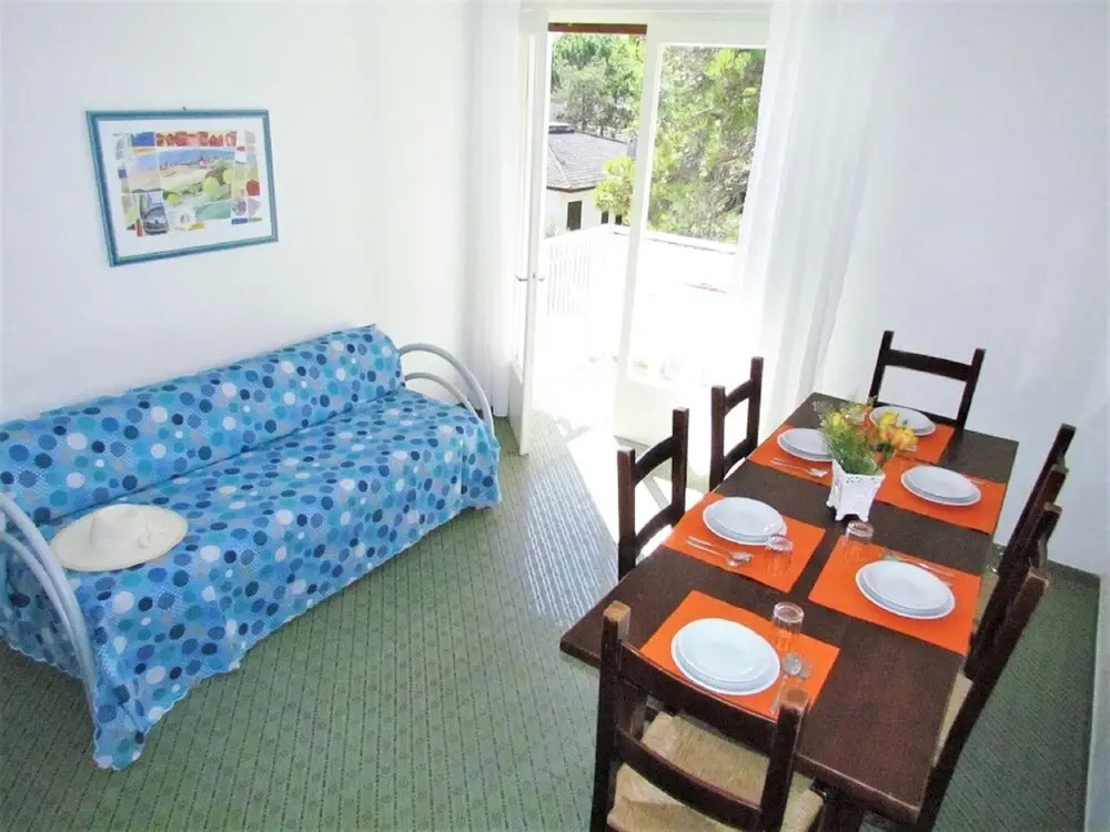 Pleasant Holiday Home With Shared Swimming Pool