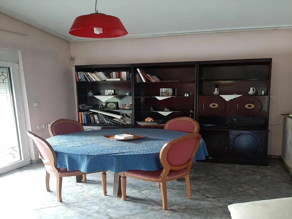 Modest Farmhouse in Voutas with Fireplace