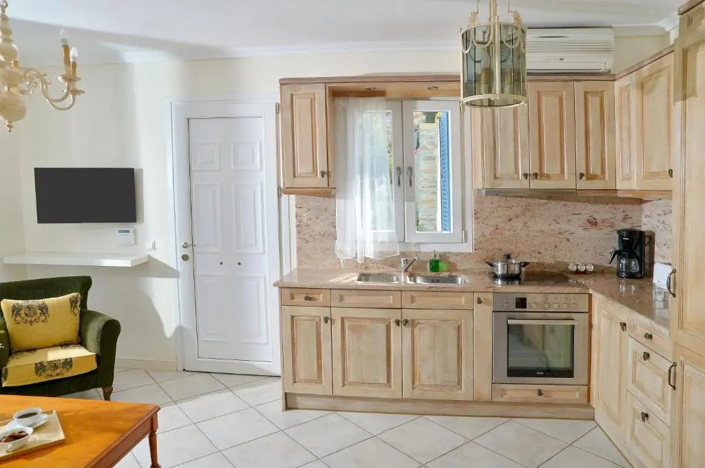 Andros Homes Sea Side Apartment & Studio