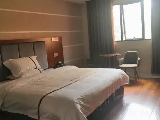 Yuechi Jintai Business Hotel