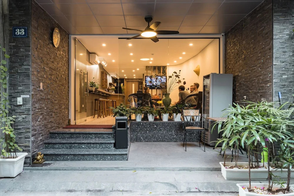 Narcissus Hotel & Apartment
