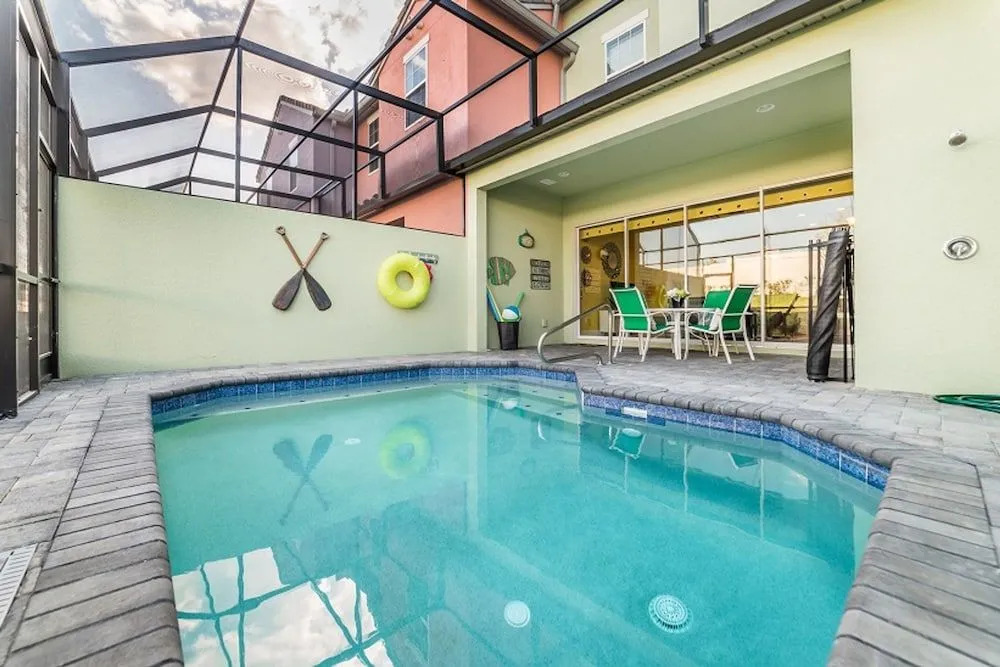 Festival Resort 342