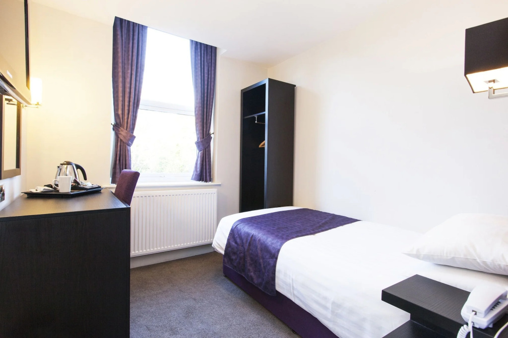 The Abbey Lodge Hotel