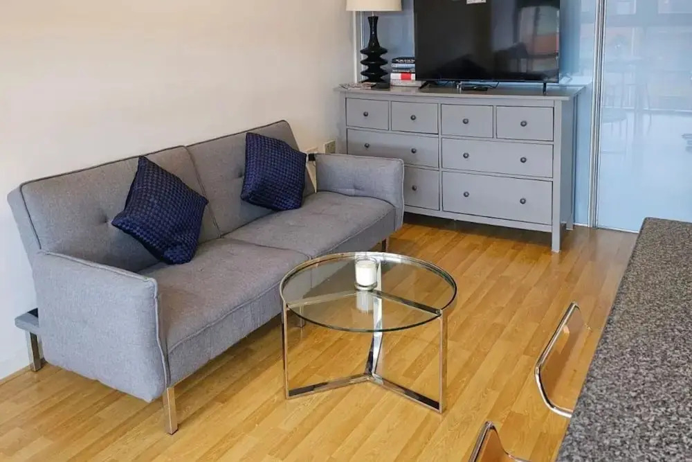 Apartment - Free Parking & Near Hospital