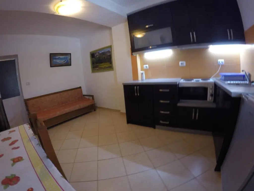 Petros Apartments