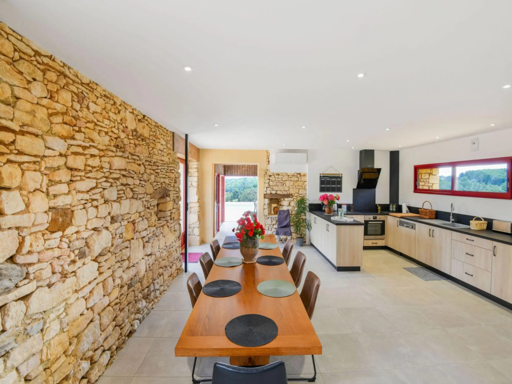 Family Retreat in Prats-du-perigord