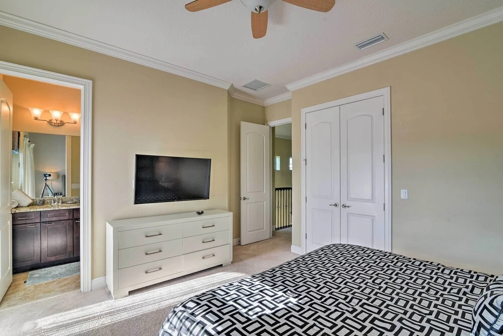 Luxe Reunion House w/ Private Pool: Near Disney!