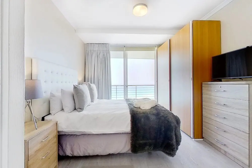 Horizon Bay 802