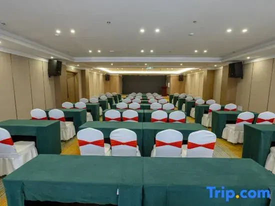 Vienna Hotel ( Weifang Fangzi Hotel )