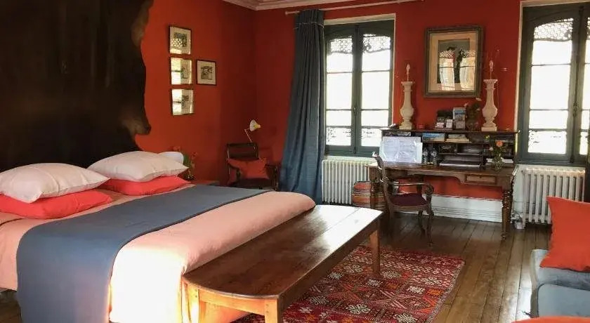 Villa de la Pièce dEau des Suisses - Bed and Breakfast