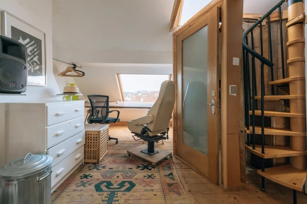 Vibrant & Eclectic 3 Bedroom Flat - Bedminster, Bristol!