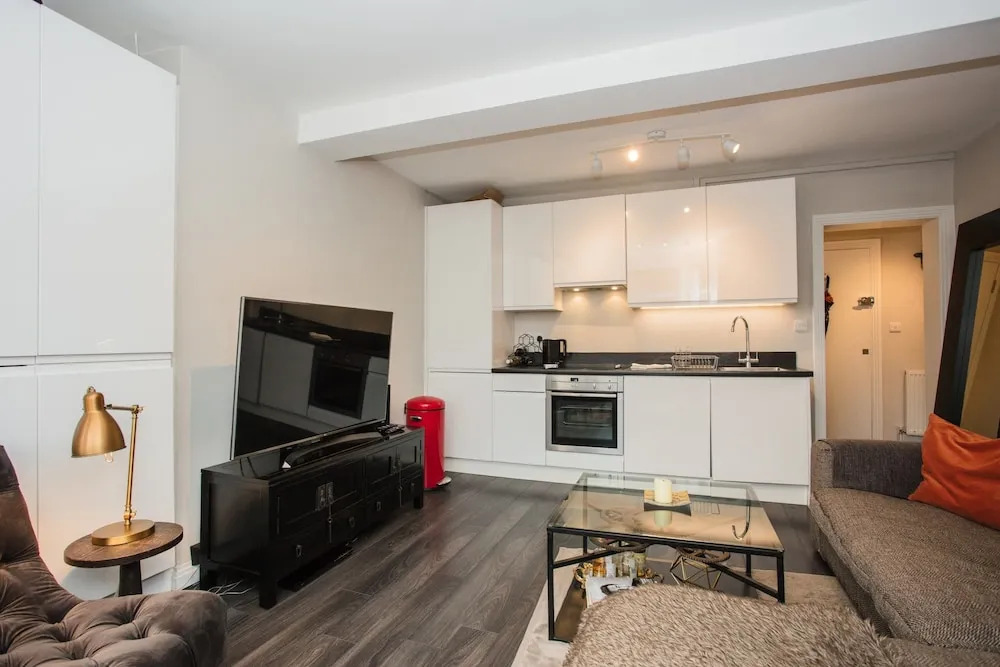 Apartment in West London
